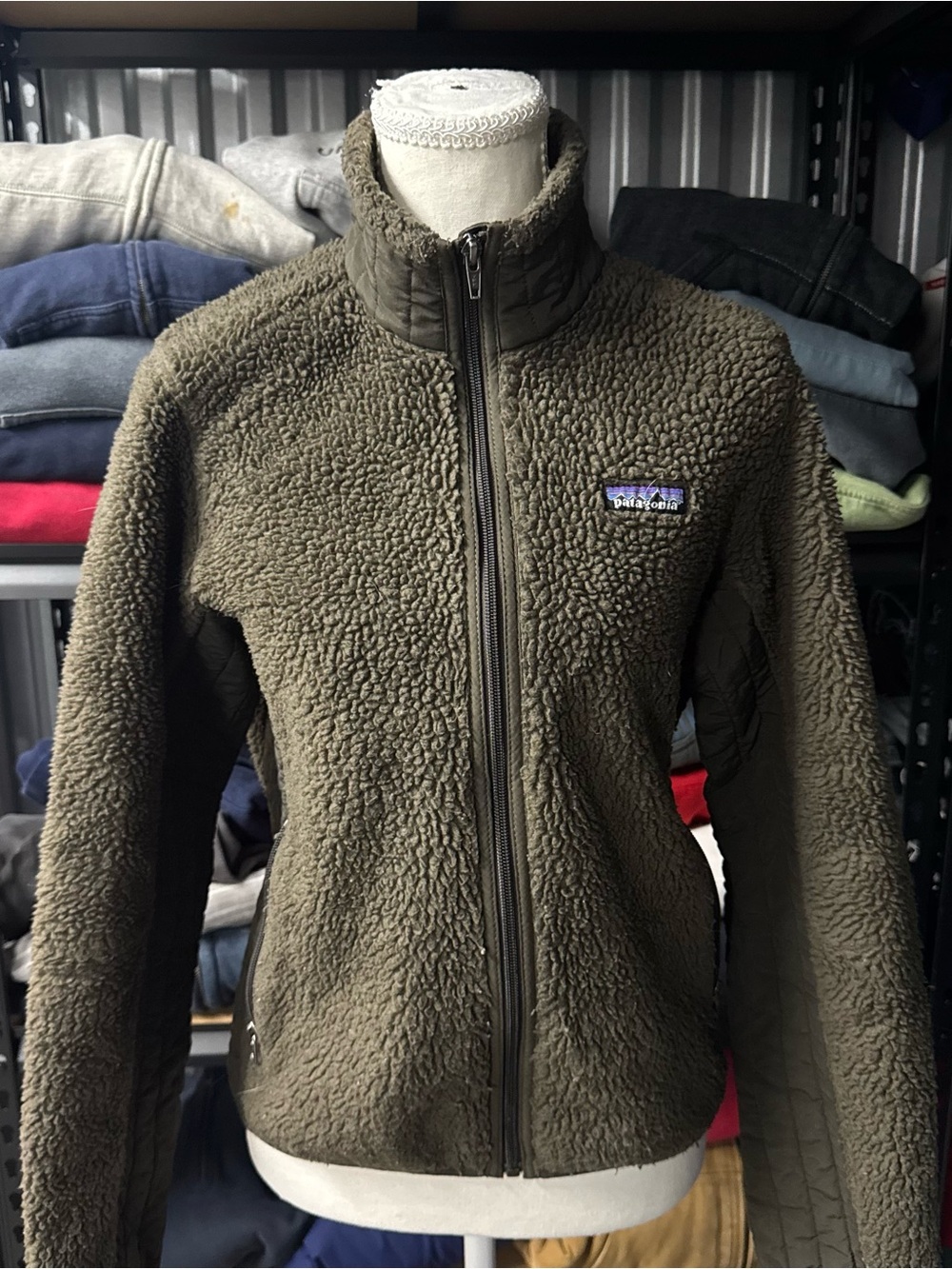 Patagonia Synchilla olive green fleece jacket women’s small outdoors gorpcore